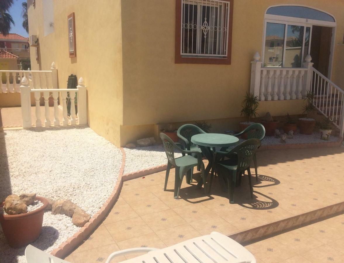 Torrevieja, La Torreta Ground Floor Apartment With Large Private Patio Garden Exteriör bild